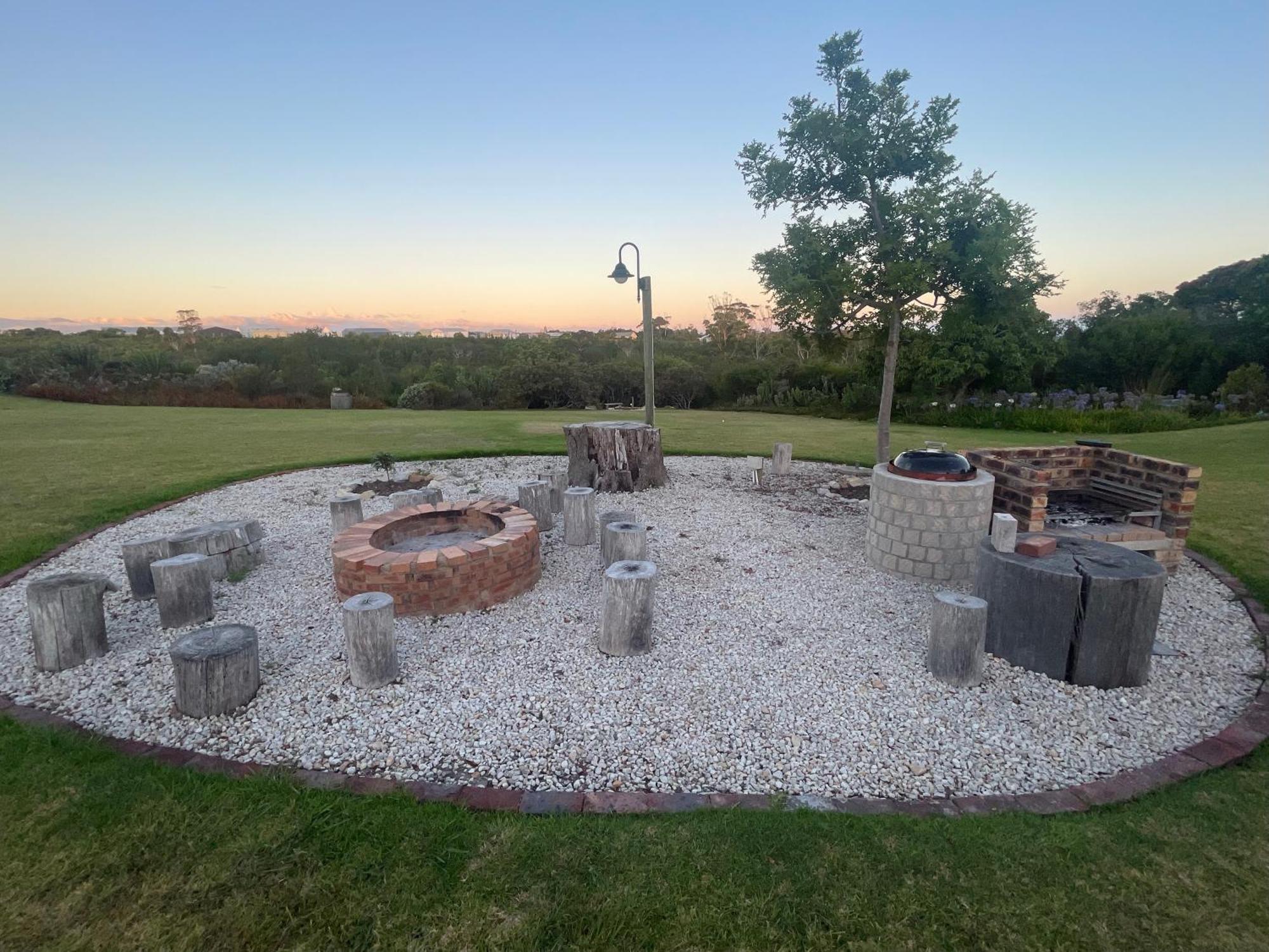 לינה וארוחת בוקר פלטנברג ביי Gemstone Farm מראה חיצוני תמונה